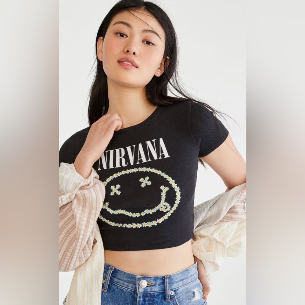 Aeropostale Nirvana Smiley Face Crop Top